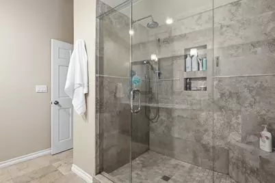 2729 Redford Court E, Clearwater, FL 33761 - Photo 27