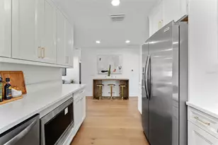 3015 W North B St, Tampa, FL 33609 - Photo 13