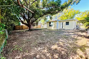 1247 Davis Rd, Dunedin, FL 34698 - Photo 17