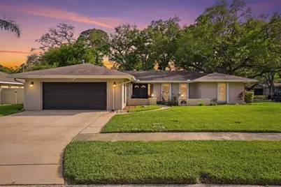 2207 Willowbrook Dr, Clearwater, FL 33764 - Photo 1