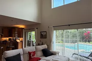 9903 Hartwell Bridge Cir, Tampa, FL 33626 - Photo 7