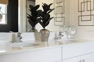 9249 Orch Pk Ln, Zephyrhills, FL 33541 - Photo 15