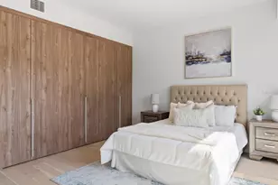 1020 Sunset Point Rd, Clearwater, FL 33755 - Photo 41