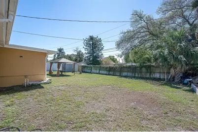 2214 Duncan Drive, Belleair Bluffs, FL 33770 - Photo 27