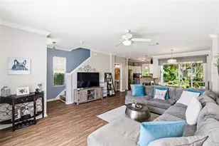 12316 Country White Cir, Tampa, FL 33635 - Photo 3