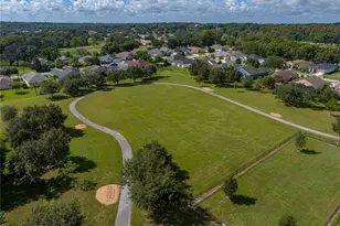 12410 Woodlands Cir, Dade City, FL 33525 - Photo 73