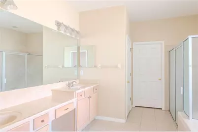 12507 Burgess Hill Drive, Riverview, FL 33579 - Photo 11