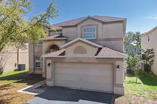 8444 Carriage Pointe Dr, Gibsonton, FL 33534 - Photo 1