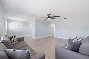 11805 Bayonet Ln, New Port Richey, FL 34654 - Photo 5