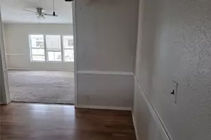 9919 Scepter Ave, Brooksville, FL 34613 - Photo 5