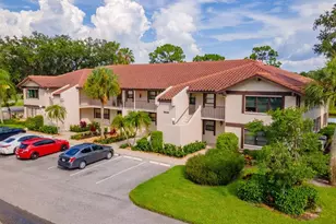 5640 Golf Pointe Dr, Sarasota, FL 34243 - Photo 41