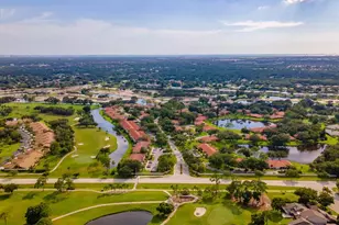 5640 Golf Pointe Dr, Sarasota, FL 34243 - Photo 43