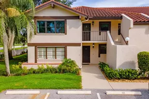 5640 Golf Pointe Dr, Sarasota, FL 34243 - Photo 1