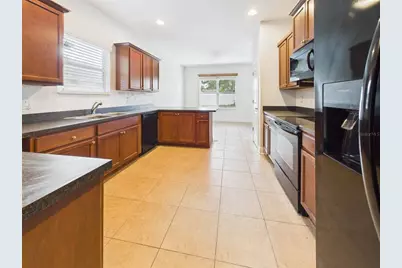 14211 Edinburgh Moor Drive, Wimauma, FL 33598 - Photo 11