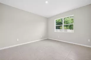 5647 Skylight Wy, Palmetto, FL 34221 - Photo 19