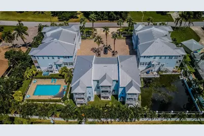 7004 Grevilla Avenue S, South Pasadena, FL 33707 - Photo 3