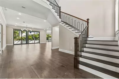 481 W Davis Boulevard, Tampa, FL 33606 - Photo 7