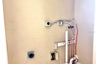 3715 E Idlewild Ave, Tampa, FL 33610 - Photo 9