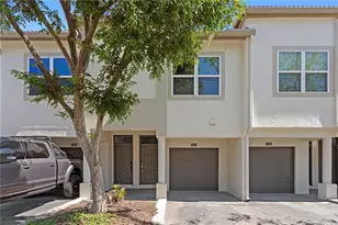 943 Normandy Trace Rd, Tampa, FL 33602 - Photo 31