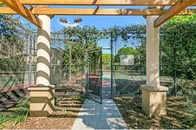 943 Normandy Trace Road, Tampa, FL 33602 - Photo 37