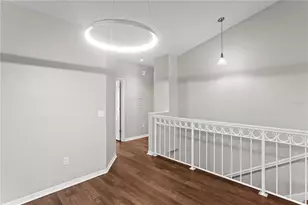 943 Normandy Trace Rd, Tampa, FL 33602 - Photo 5