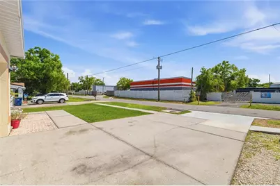 1907 W Mohawk Avenue, Tampa, FL 33603 - Photo 37