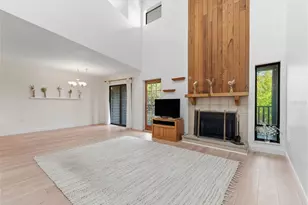 2055 Arbor Dr, Clearwater, FL 33760 - Photo 3