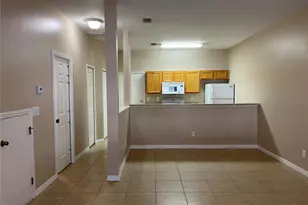 12013 Peach Grv Ct, Seffner, FL 33584 - Photo 5