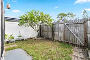 6030 62nd St N, Saint Petersburg, FL 33709 - Photo 13