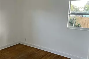 5038 37th Ave N, Saint Petersburg, FL 33710 - Photo 13