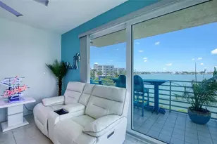 7979 Sailboat Key Blvd S, South Pasadena, FL 33707 - Photo 15