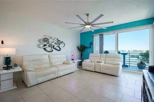 7979 Sailboat Key Blvd S, South Pasadena, FL 33707 - Photo 3