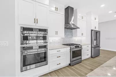 600 Tallahassee Drive NE, Saint Petersburg, FL 33702 - Photo 7