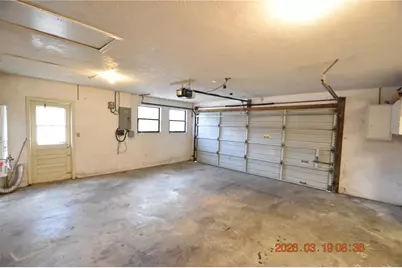 2562 Redwood Way, Clearwater, FL 33761 - Photo 11