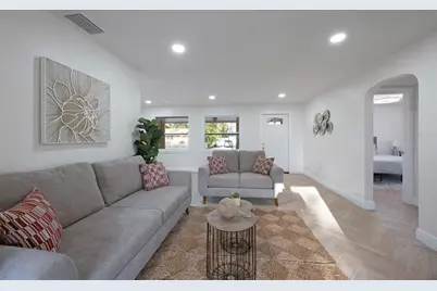 2649 46th Street S, Gulfport, FL 33711 - Photo 7