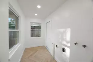 2649 46th St S, Gulfport, FL 33711 - Photo 23