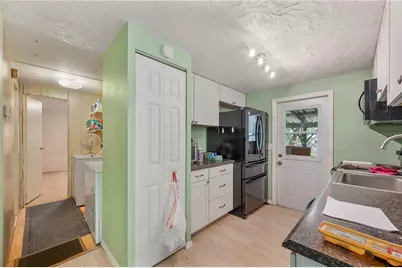 6448 Candlewood Drive, Wesley Chapel, FL 33544 - Photo 11