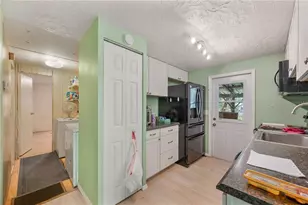 6448 Candlewood Dr, Wesley Chapel, FL 33544 - Photo 11