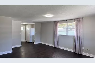 6810 Thomas Circle, Tampa, FL 33619 - Photo 7