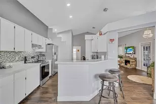 1640 Countrywood St, Tarpon Springs, FL 34689 - Photo 19