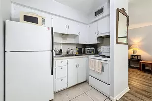 250 Rosery Rd NW, Largo, FL 33770 - Photo 13