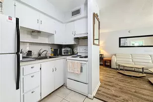 250 Rosery Rd NW, Largo, FL 33770 - Photo 11