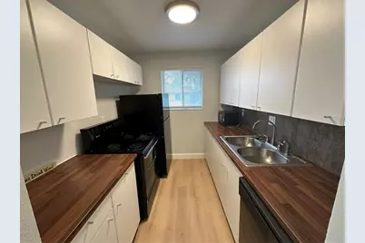 1835 Bough Avenue #4, Clearwater, FL 33760 - Photo 7