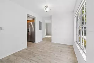 5182 Sunridge Palms Dr, Tampa, FL 33617 - Photo 23