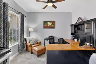 2334 Creeks Crossing Dr, Lakeland, FL 33810 - Photo 5