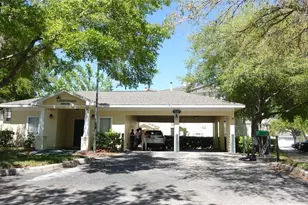 18281 Bridle Club Dr, Tampa, FL 33647 - Photo 15