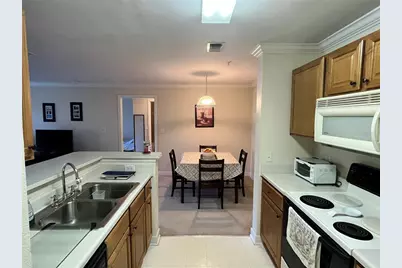 18281 Bridle Club Drive #7, Tampa, FL 33647 - Photo 5