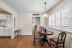 1801 Bedford Ln, Sun City Center, FL 33573 - Photo 21