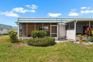 1801 Bedford Ln, Sun City Center, FL 33573 - Photo 23