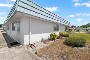 1801 Bedford Ln, Sun City Center, FL 33573 - Photo 31